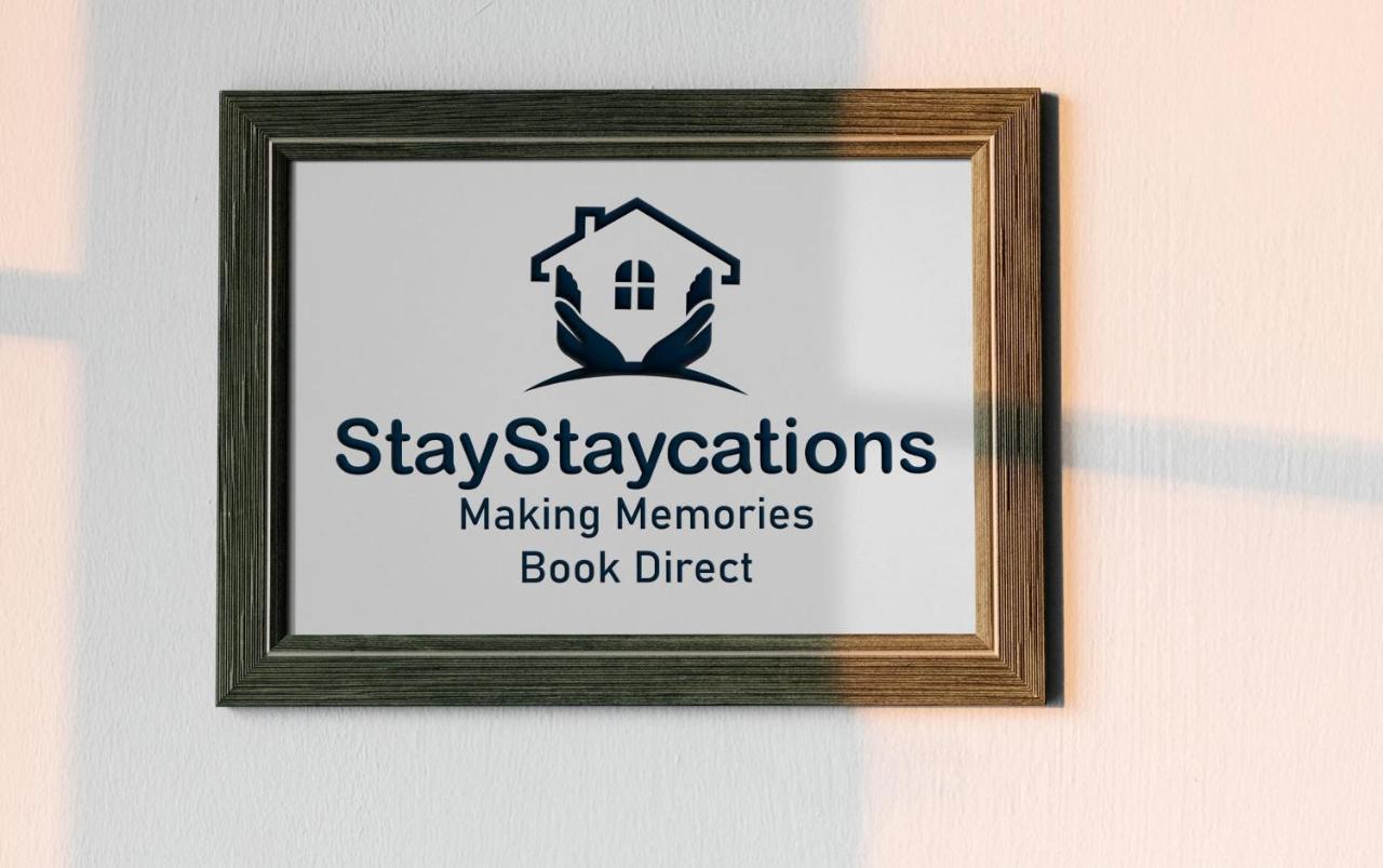 Frodo's Folly By Staystaycations Holiday home Port Talbot